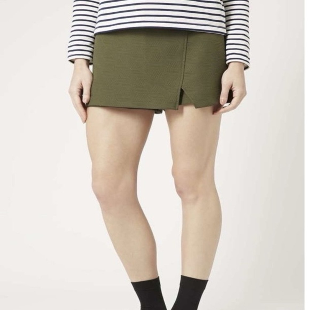Topshop Olive Green Mini Skort – Textured Army Style with Cutout Detail